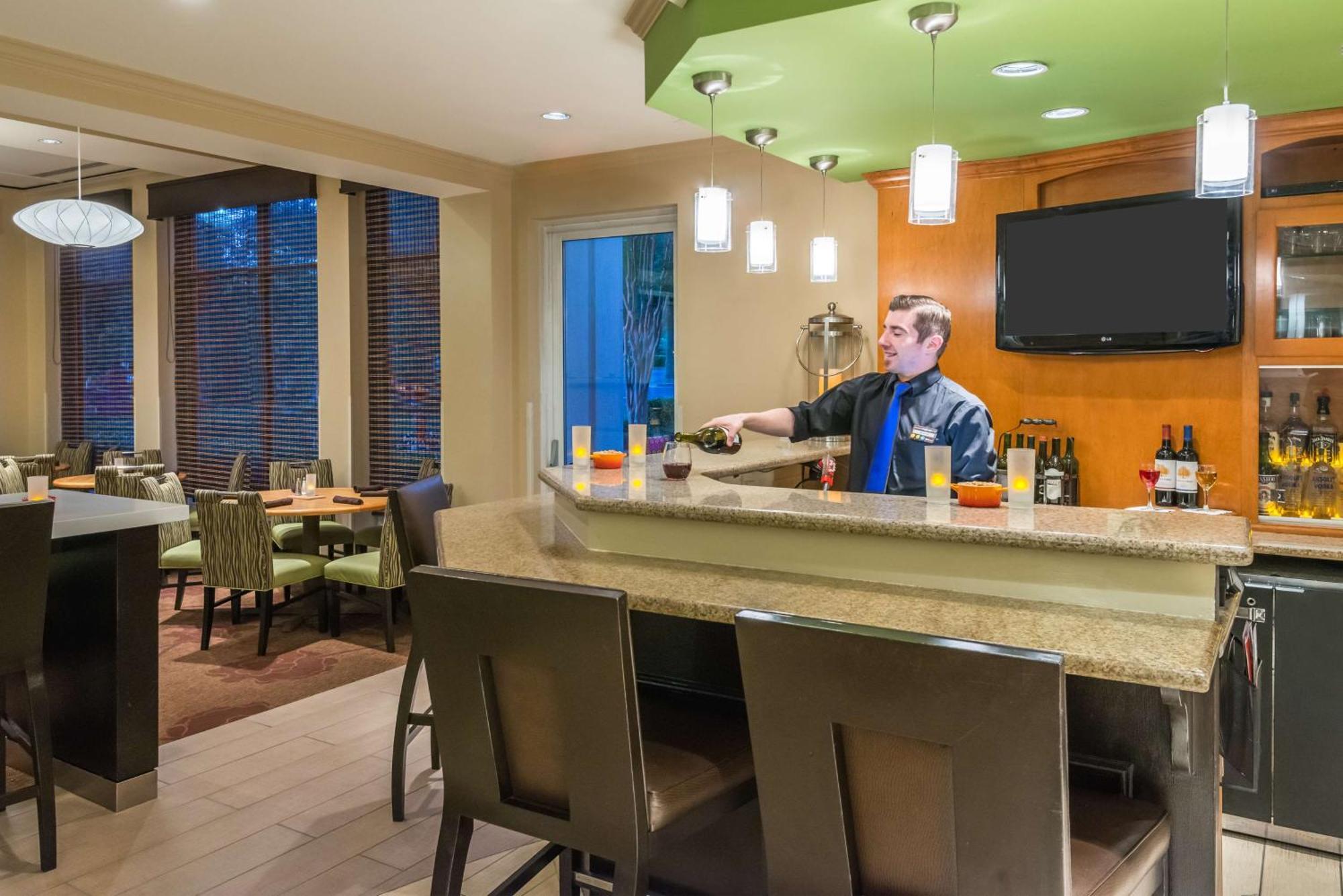 Hilton Garden Inn Atlanta North/Alpharetta Esterno foto