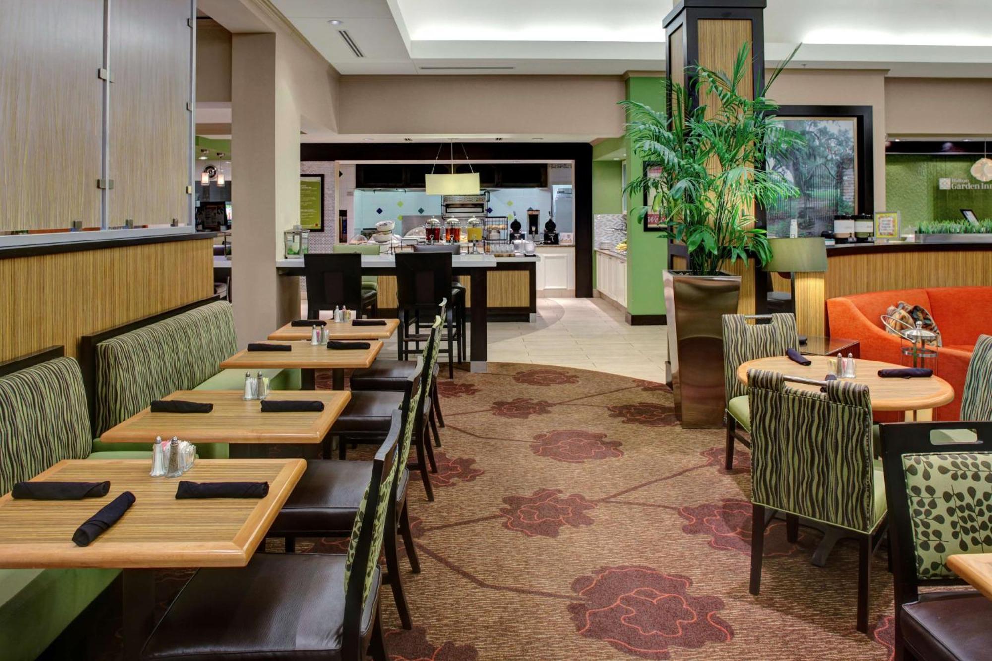 Hilton Garden Inn Atlanta North/Alpharetta Esterno foto