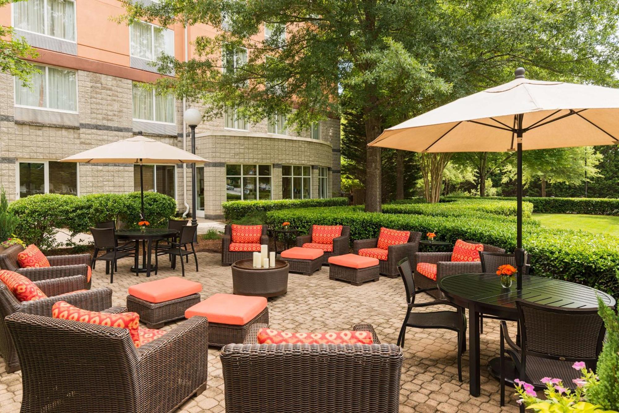 Hilton Garden Inn Atlanta North/Alpharetta Esterno foto
