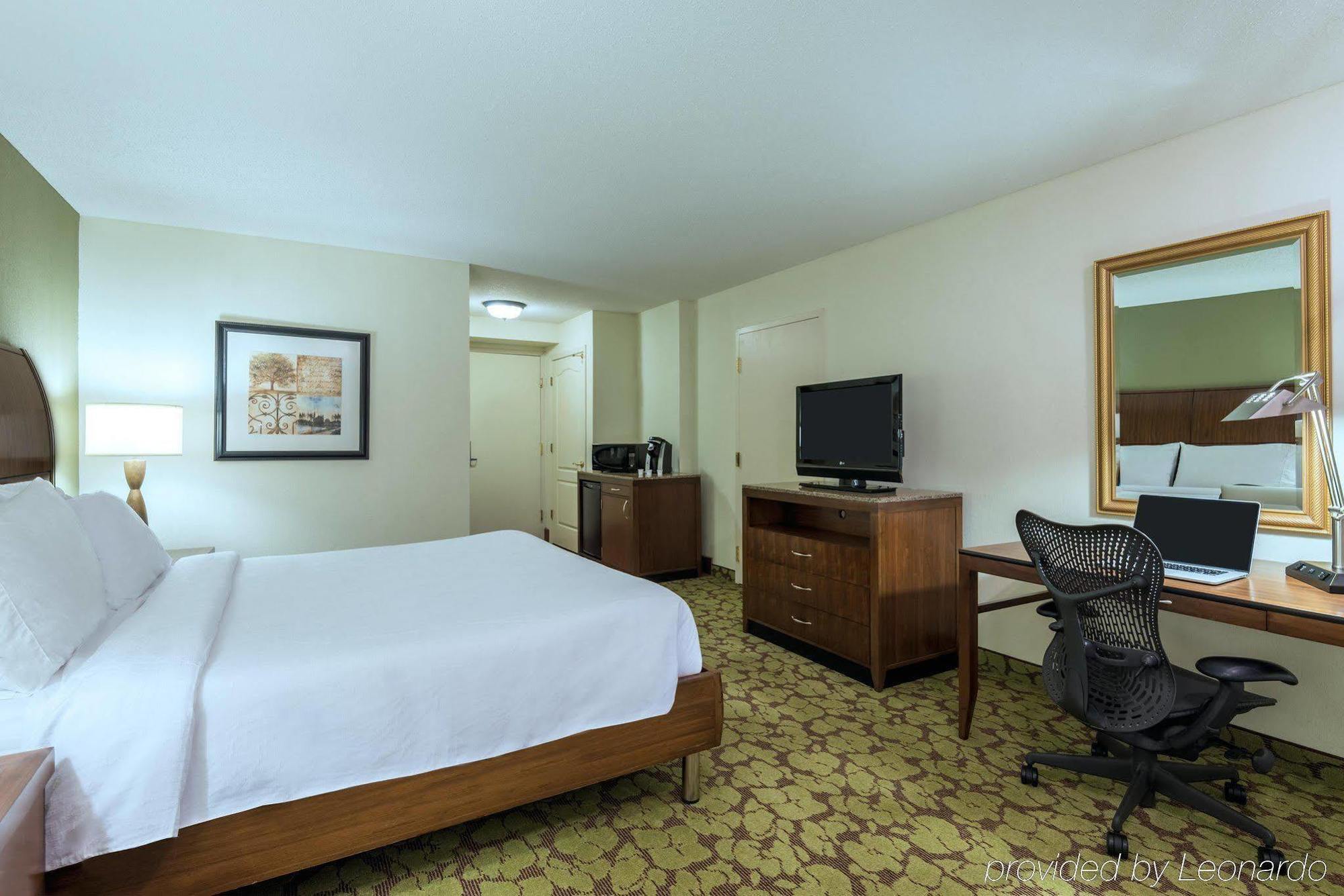 Hilton Garden Inn Atlanta North/Alpharetta Esterno foto