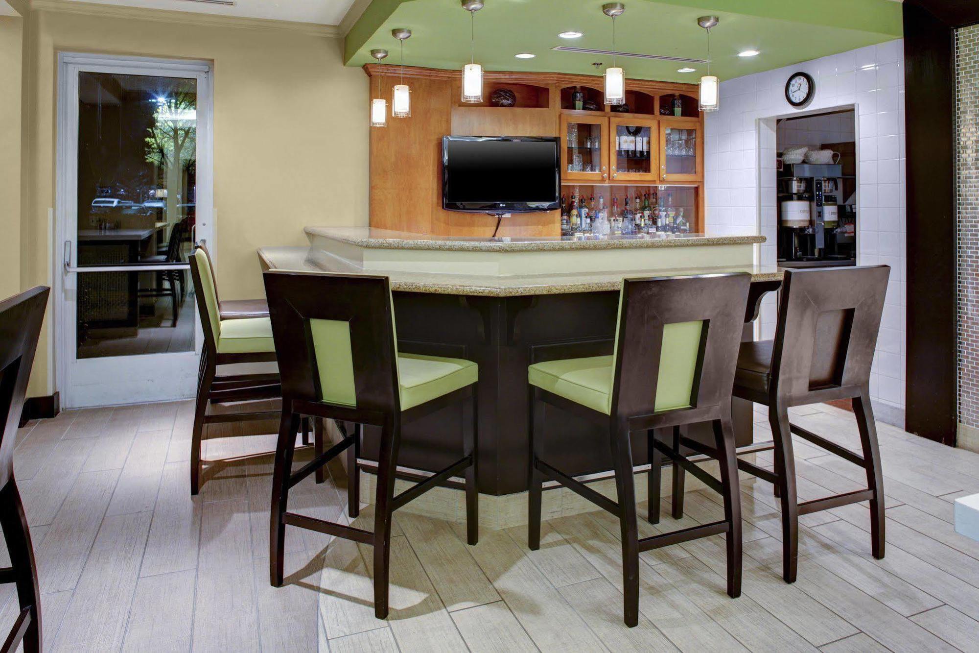 Hilton Garden Inn Atlanta North/Alpharetta Esterno foto